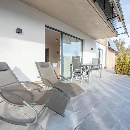 Haus Bergzauber * ラムサウ・アム・ダッハシュタイン